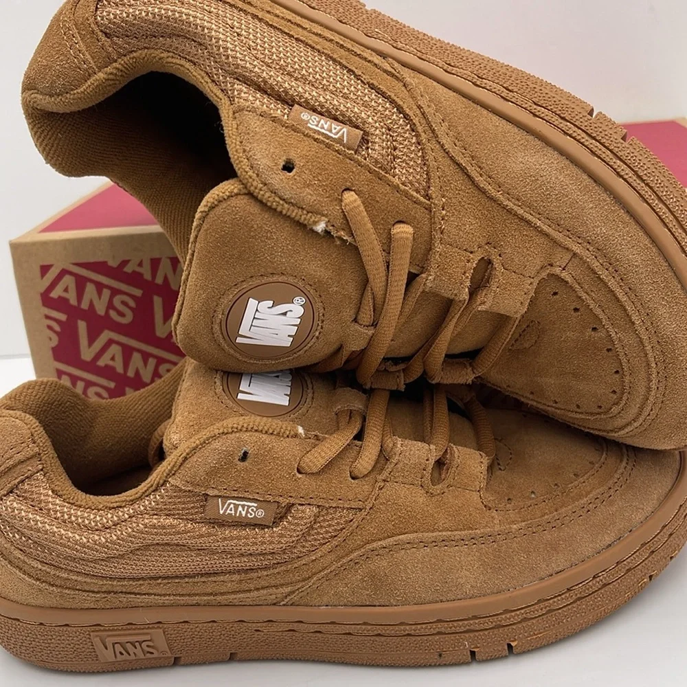 Vans WMNS Speed Ls Chipmunk
VN000CTNGWT Sneakers Mono - Picture 14 of 16